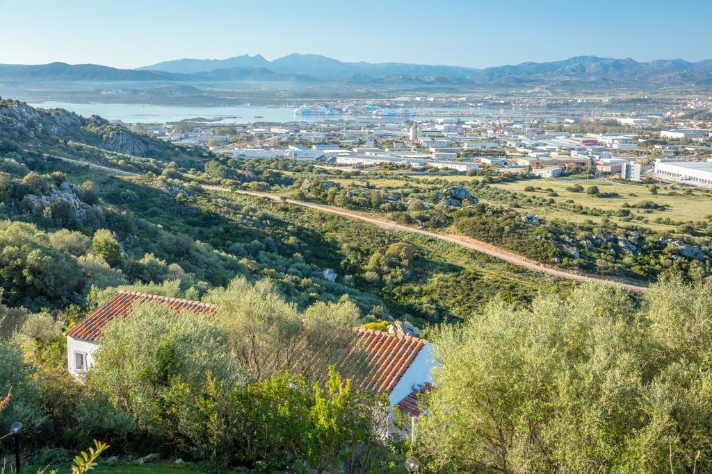 Agriturismo Cabu Abbas Villa ออลเบีย ภายนอก รูปภาพ